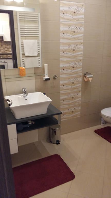 Isabell Apartments غيور المظهر الخارجي الصورة